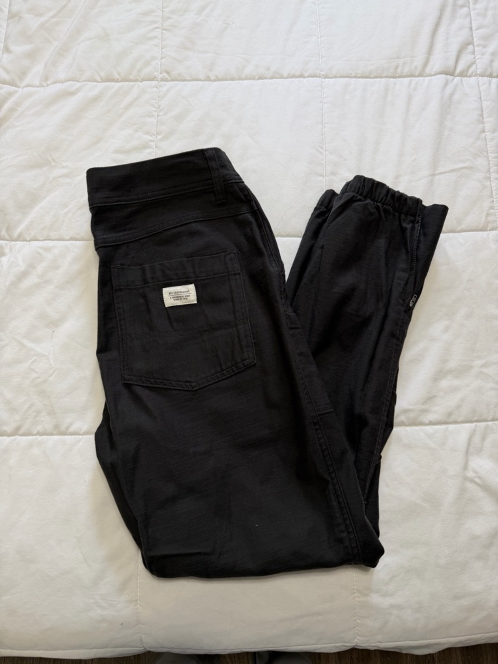 Black Women's Pull-On Jeggings with Elastic Ankle - Unknown Brand
